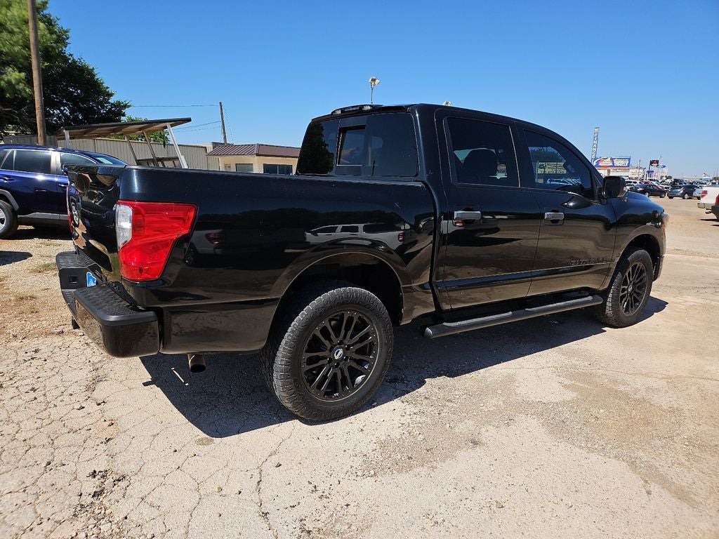 2019 Nissan Titan SL