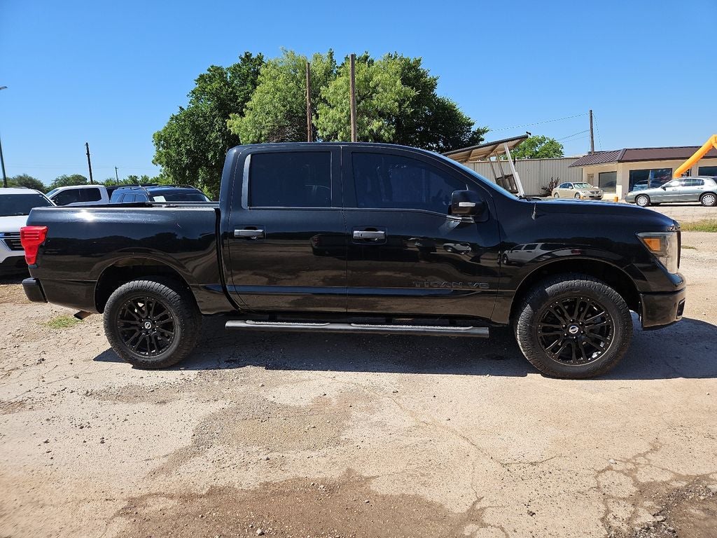 2019 Nissan Titan SL