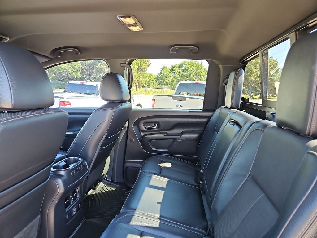 2019 Nissan Titan SL