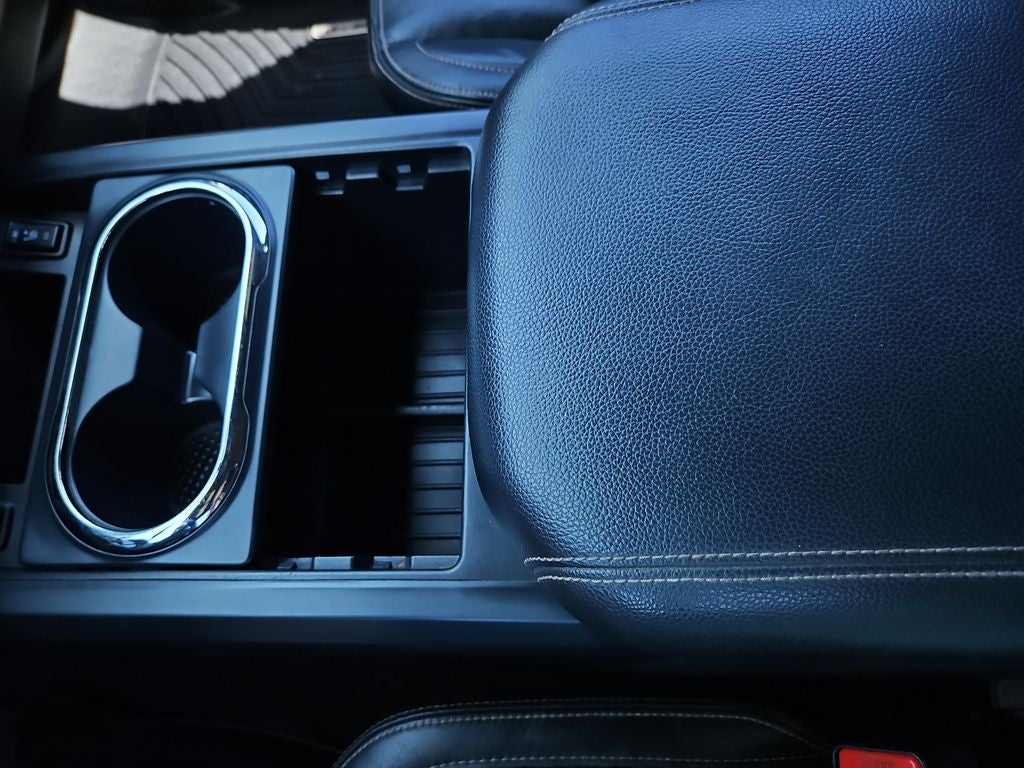 2019 Nissan Titan SL