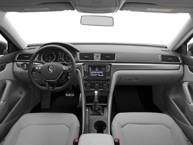 2018 Volkswagen Passat 2.0T R-Line