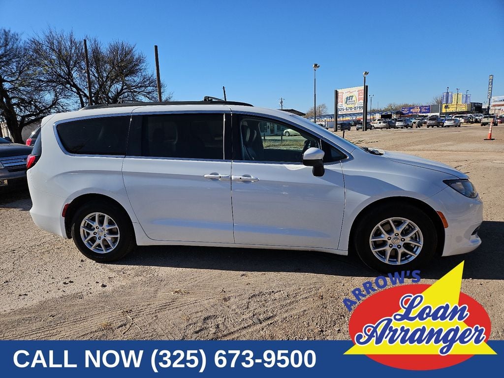 2020 Chrysler Voyager LXI