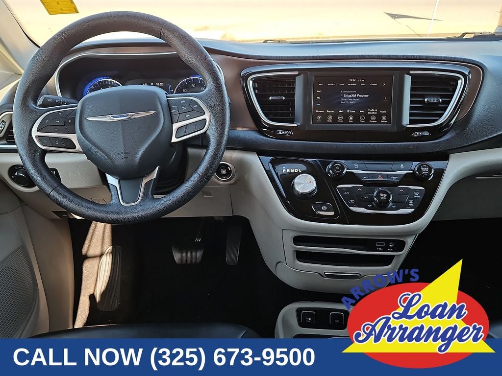 2020 Chrysler Voyager LXI