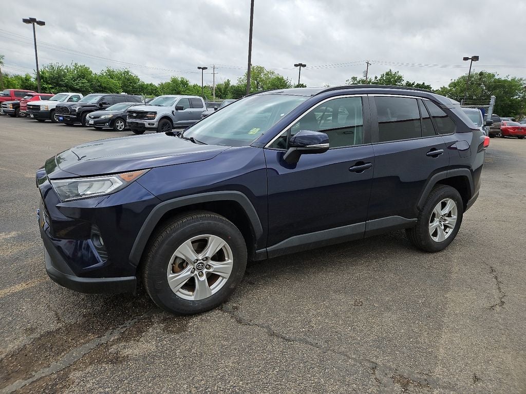2020 Toyota RAV4 XLE