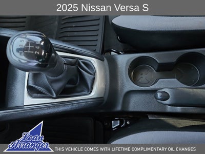2025 Nissan Versa 1.6 S