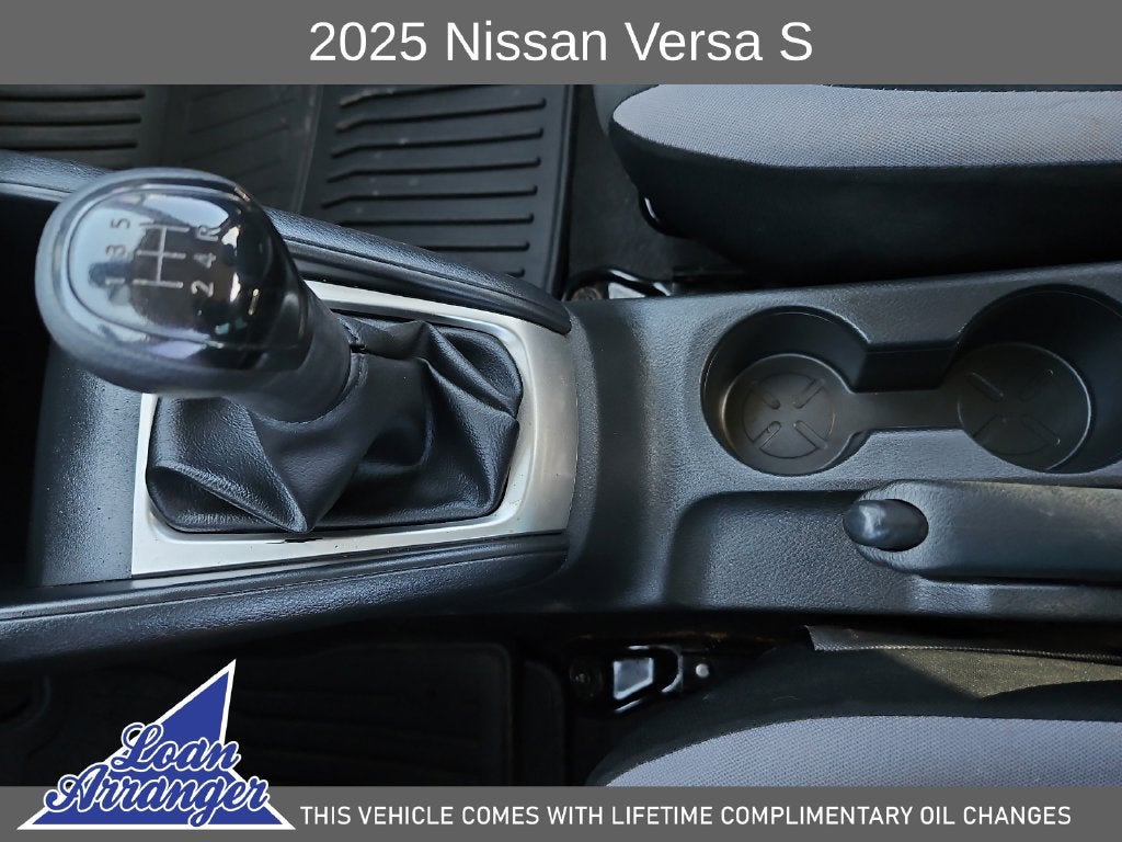 2025 Nissan Versa 1.6 S