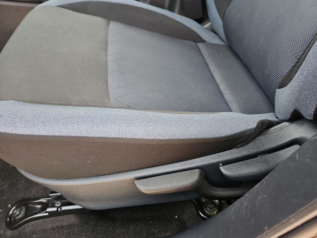 2024 Nissan Versa 1.6 SV