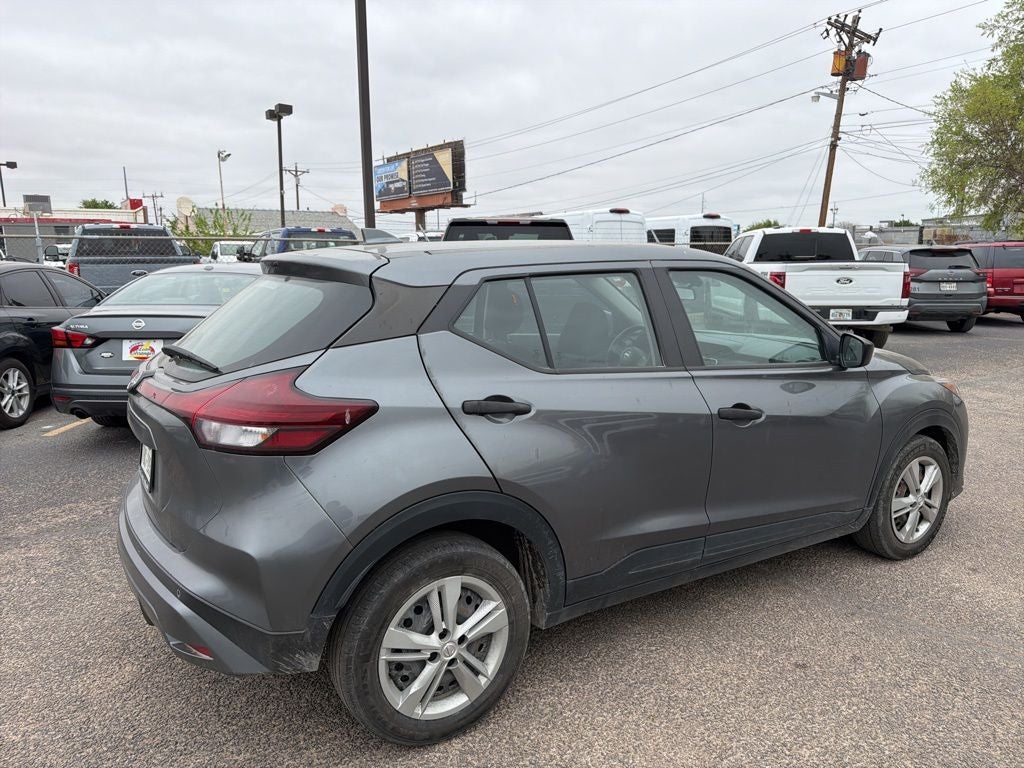 2023 Nissan Kicks S