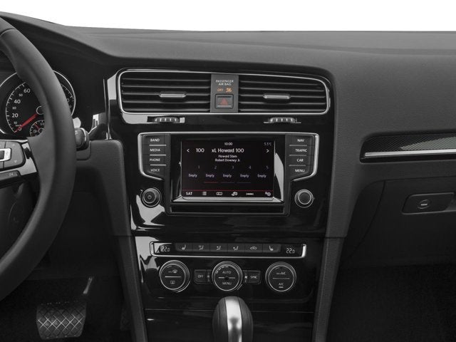 2016 Volkswagen Golf SportWagen S