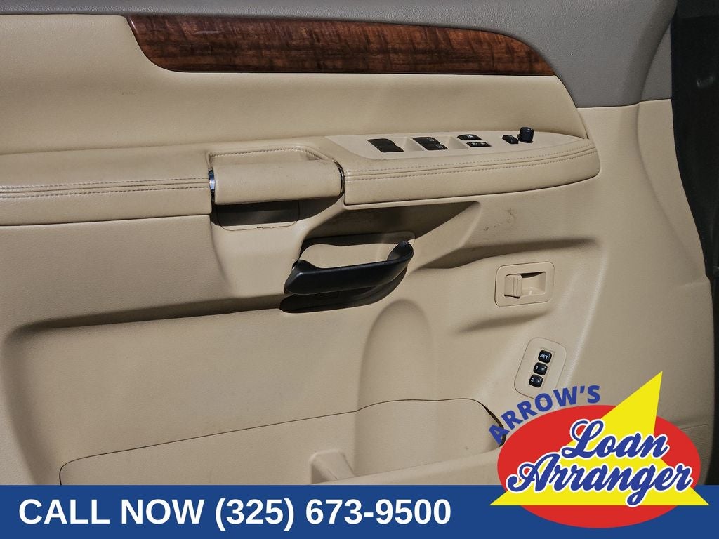 2014 Nissan Armada Platinum