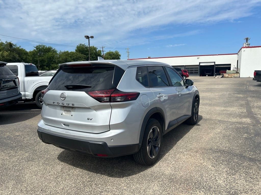 2024 Nissan Rogue SV