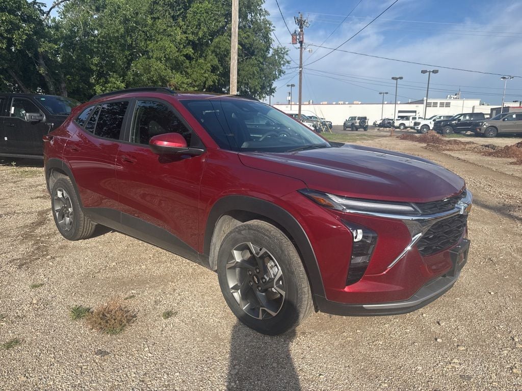 2025 Chevrolet Trax LT's photo