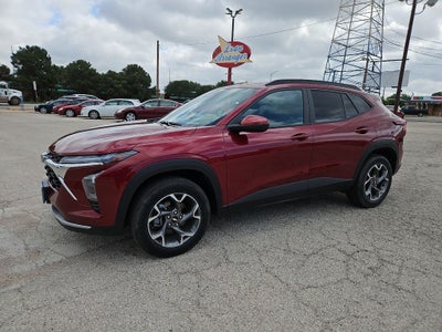2025 Chevrolet Trax LT