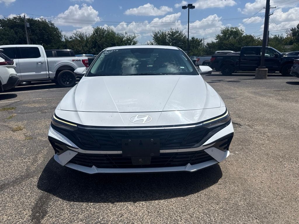 2024 Hyundai Elantra Limited